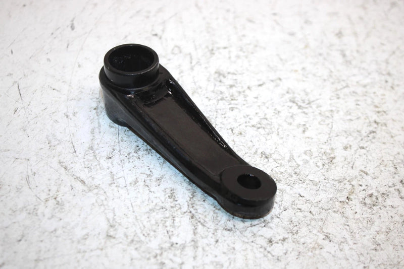 1987 Honda Fourtrax 350 A Oem Steering Post Arm 53235-HA7-670 AH39