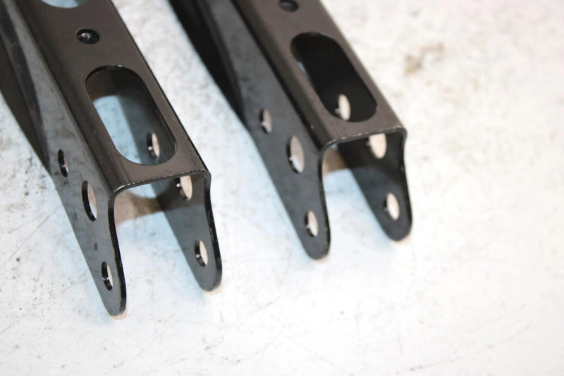 2004 Honda Fourtrax Foreman Rubicon Oem Foot Peg Bracket Pair 50611-HN8-000 AH5