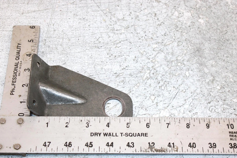 2006 Polaris Sportsman 500 Oem Muffler Silencer Mount 5249688 AP186