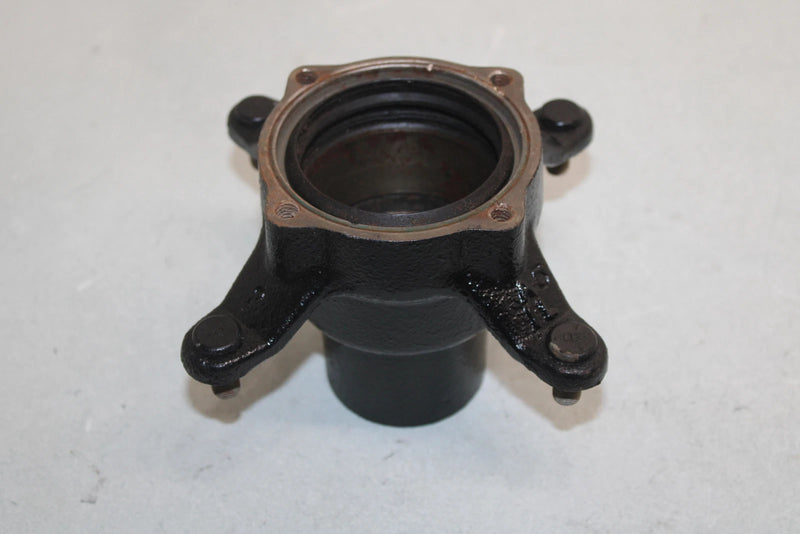Polaris Oem Front Hub With Studs Press In Cap 1520182 2202595 Q1369