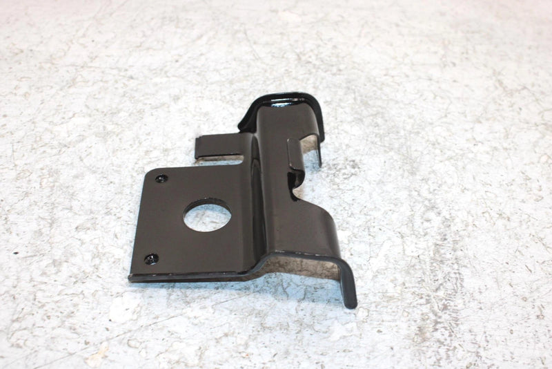 1998 Suzuki Quadrunner 250 Oem Electrical Bracket 47410-19B10 AS13