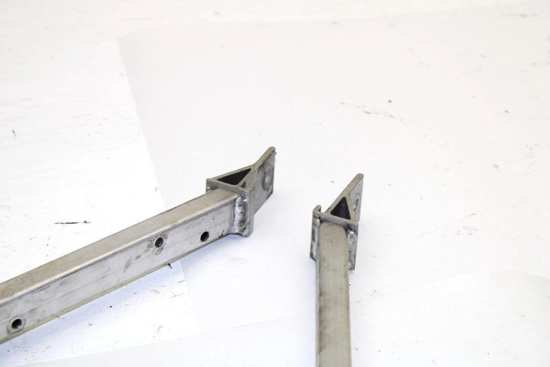 2003 Ski-doo Mxz 800 Rev Oem Upper Cross Member 518324739 SS116