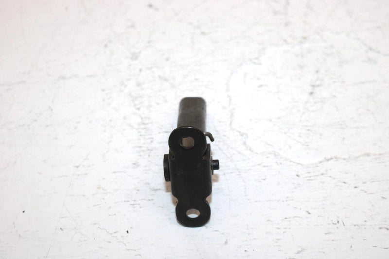1986 Yamaha  Moto 4 Oem Rear Seat Latch 29U-24776-00-00 AY7
