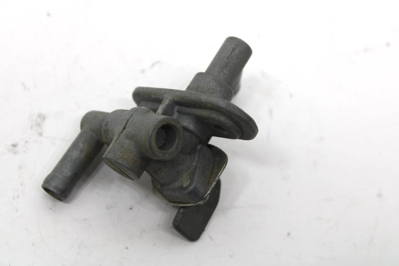1989 Yamaha Ovation Deluxe Oem Fuel Petcock Assembly 85L-24500-00-00 SY69