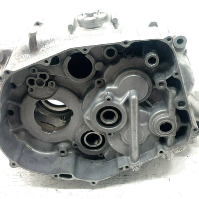 1996 Yamaha Big Bear 350 YFM350FW 4x4 OEM Crankcase 1YW-15100-07-00 AY55