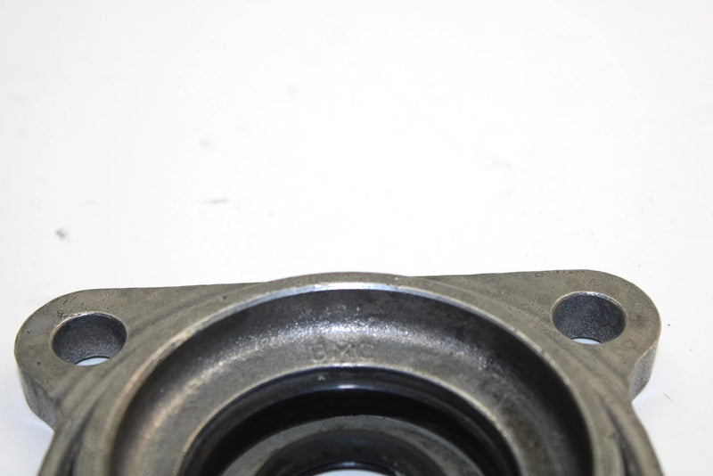 05 Polaris Sportsman 700 EFI OEM Front Differential Input Cover 3234619 AP109