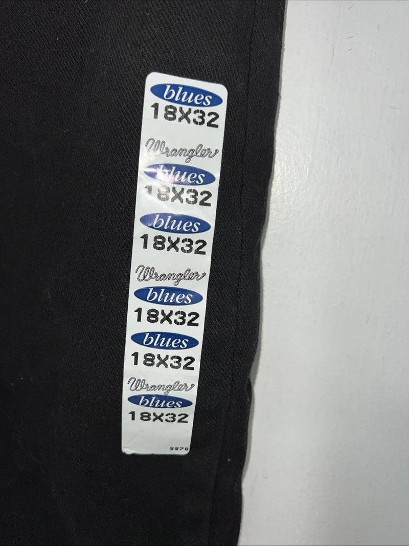 New Women’s Black Wrangler Blues Jeans. 18x32 J-9