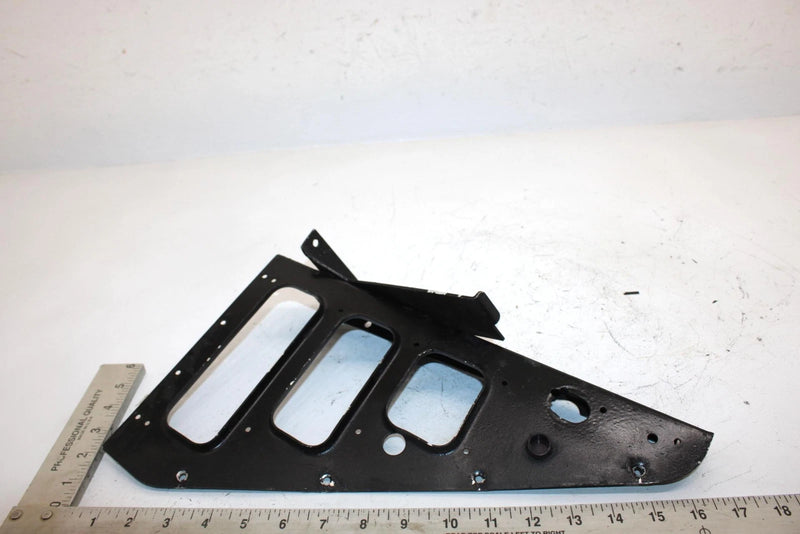 94 Arctic Cat Zr 580 Oem Right Backing Plate Vent 0616-284 SAS