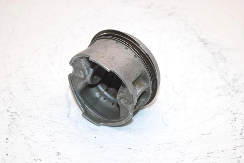 1999 Yamaha  Bear Tracker 2wd Oem 71mm Piston 4BD-11631-00-Y0 AY50