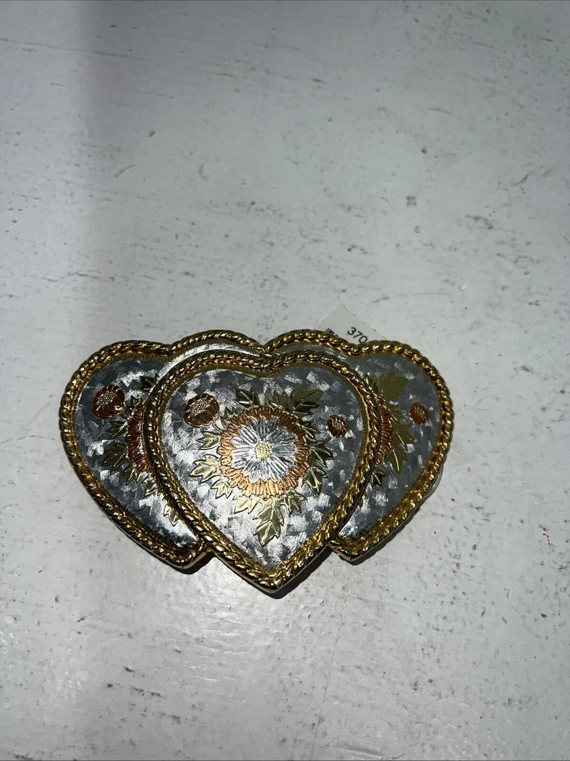 New Women’s Double S 3 Heart Gold Belt Buckle. 37043 A-104