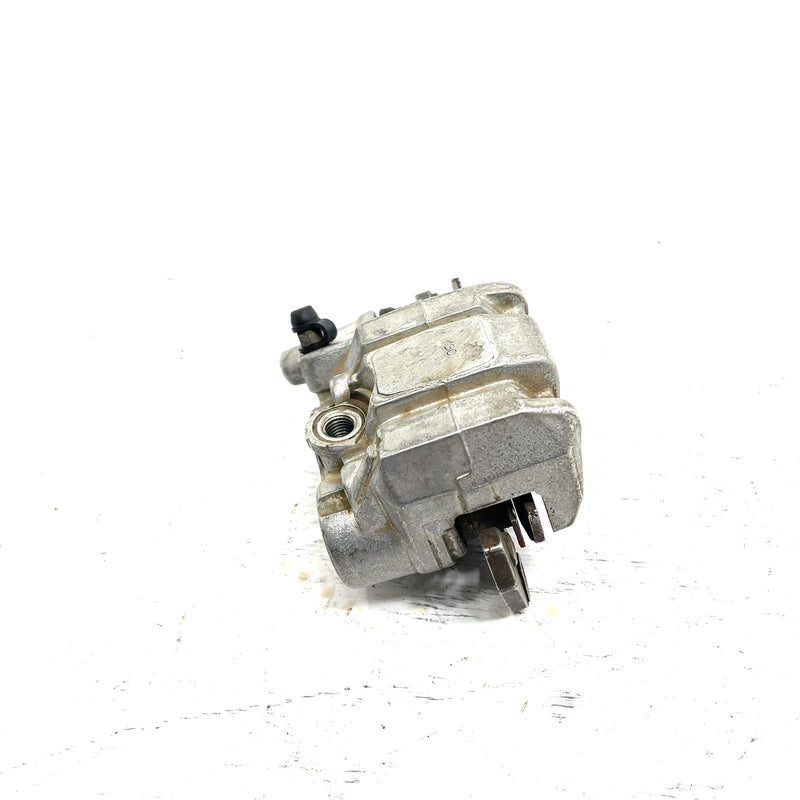 2004 Yamaha Rhino 660 OEM Right Front Brake Caliper 5B4-2580U-01-00 XY3