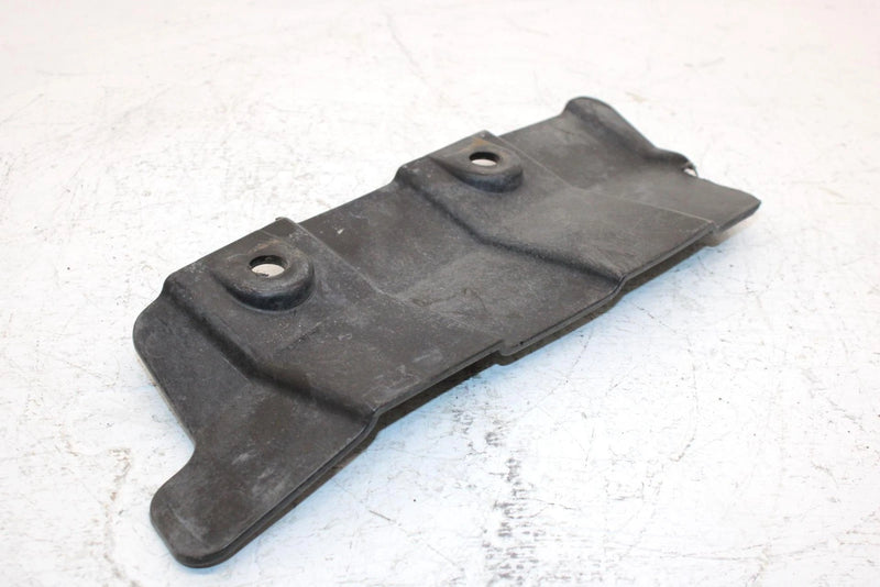 2004 Arctic Cat V2 650 Oem Rear Axle Shield Set 1406-069 1406-068 AA28
