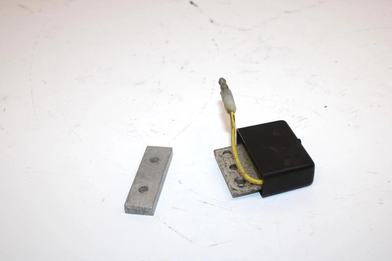 1995 Polaris Xlt Oem Voltage Regulator W/Spacer 2203873 5211573 SP71