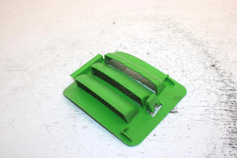 2002 Arctic Cat Z 570 Oem Right Intake Vent 2606-372 SA20