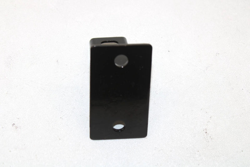 1998 Polaris Xpress 300 Oem Lower Engine Mounting Bracket 1040532-067 Q3016