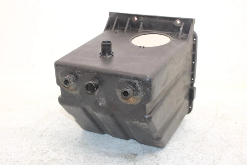 2006 John Deere  Buck 650 Oem Airbox Base 707800191 AJ0