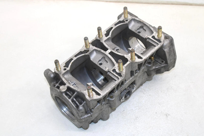 03 Polaris Trail Touring Oem Engine Block Crankcase 3085907 SP202