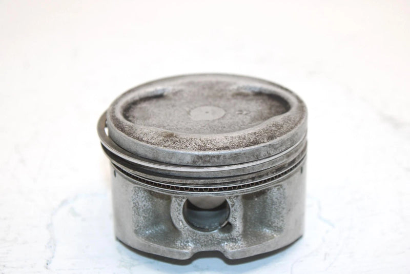 1999 Yamaha  Bear Tracker 2wd Oem 71mm Piston 4BD-11631-00-Y0 AY50