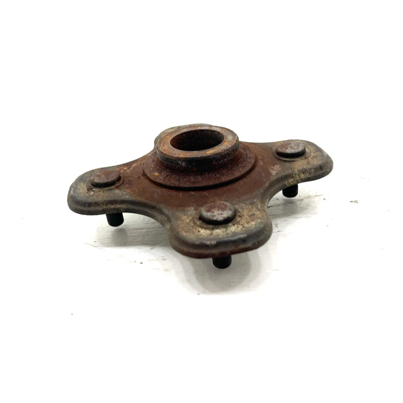 2004 Yamaha Bruin 350 YFM350FA 4x4 OEM Rear Wheel Hub 5ND-F5383-11-00 AY63