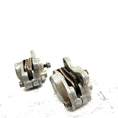 98-02 Arctic Cat 300 4X4 OEM Right Brake Caliper Pair 0402-010 AA15