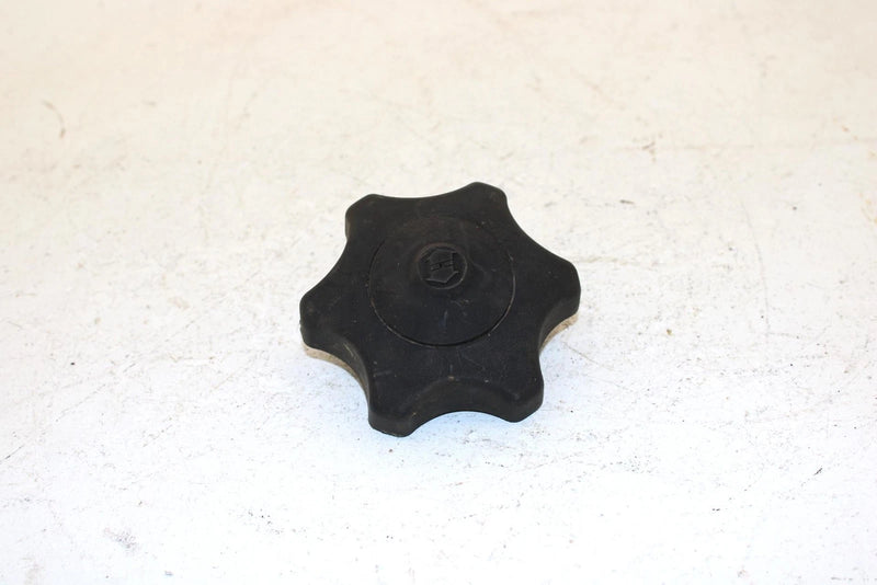 2004 Bombardier Out Lander Oem Fuel Gas Cap 709000059 AB12
