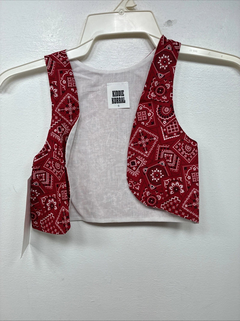 New Kids Kiddie Korral Red Western Design Sleeveless Vest Size Small YY-34