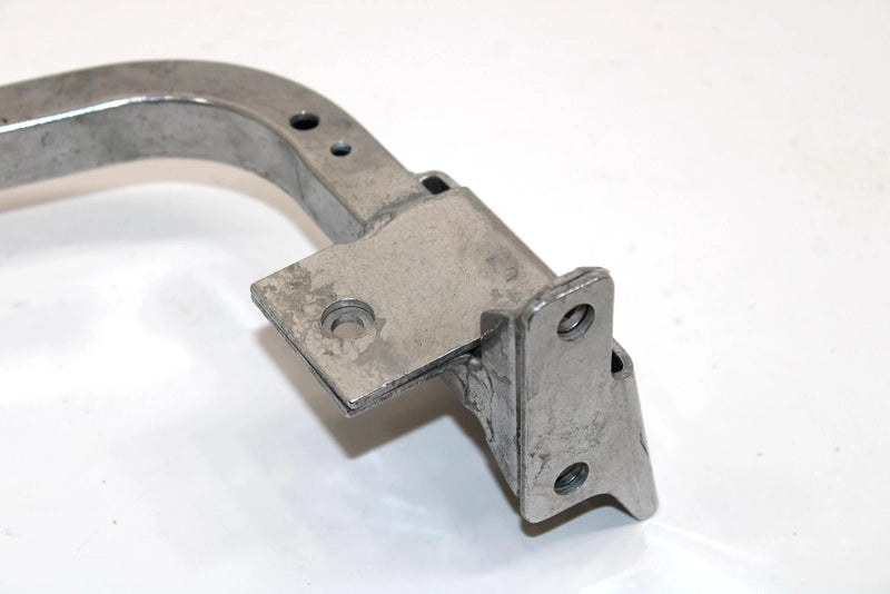 1985 Yamaha Vmax Oem Left Upper Steering Gate Bracket 8X6-23885-00-00 SY125