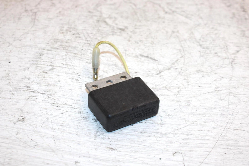 1988 Polaris 650 Oem Voltage Regulator 060071 SP17