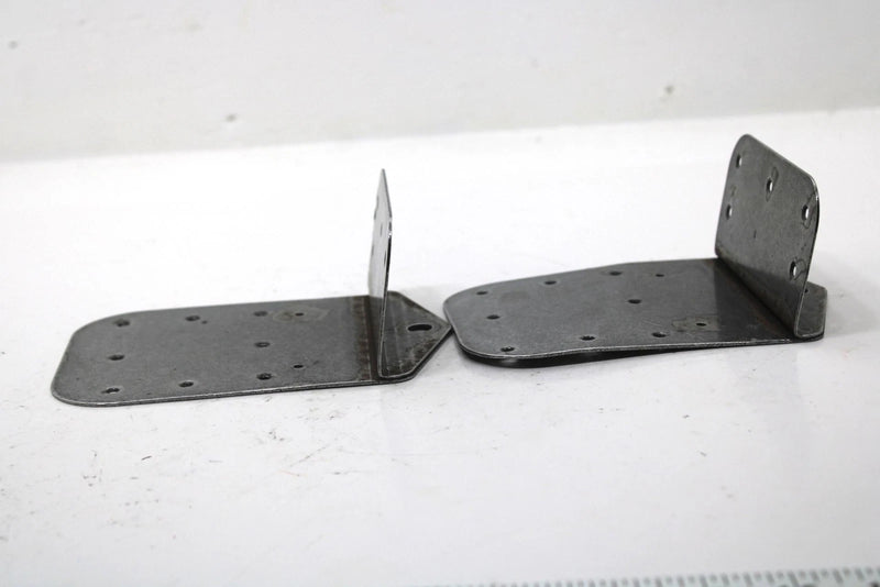 1989 Yamaha Ovation Deluxe Oem Rear Skid Bracket Set 85N-21910-00-00 SY69