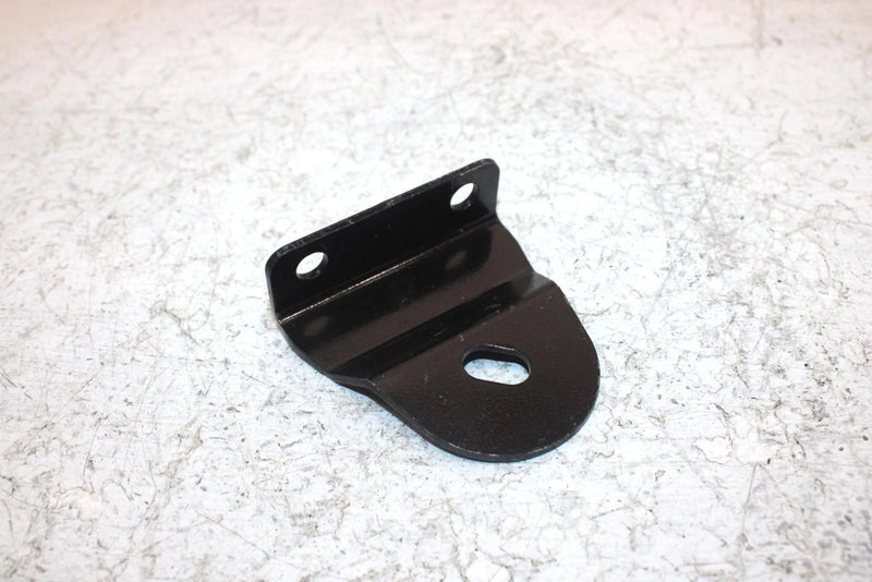2004 Polaris Magnum 330 Oem Top Engine Mount Bracket 5247341 AP159