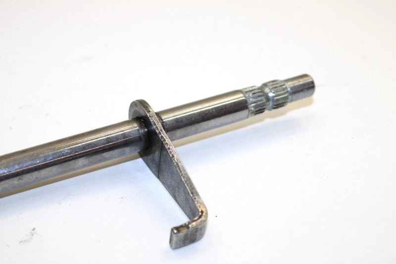 Suzuki Oem Shift Shaft 25510-19B00 Q2136