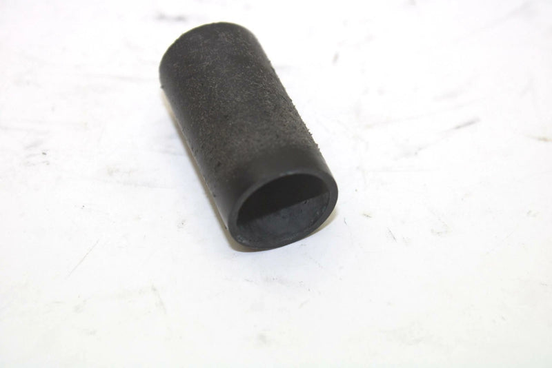 96 Ski-Doo Touring E LT OEM Wheel Support Axle Outer Spacer Pair 572048300 SS62