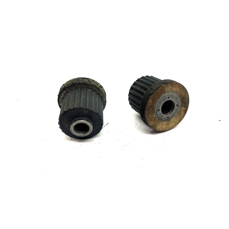 87-93 Suzuki Quadrunner 4WD LT4WD OEM Engine Bushing Pair 11681-20B00 AS28