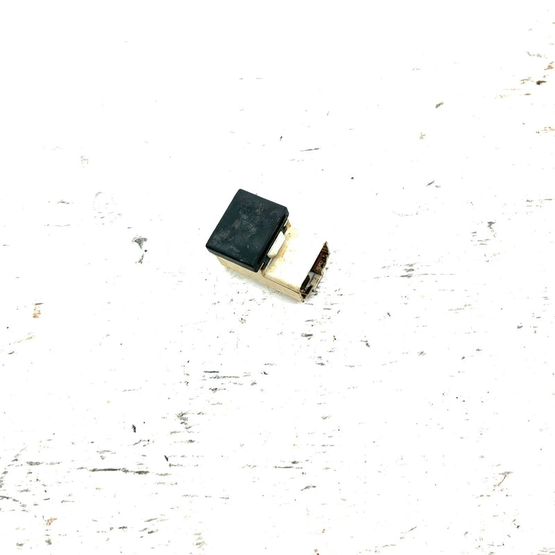 87-01 Yamaha Warrior 350 YFM350X OEM Starter Relay 29U-81950-93-00 AY67