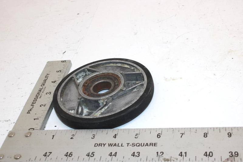 1996 Ski-doo Touring Sle Oem Inner Idler Wheel 503190797 SS27