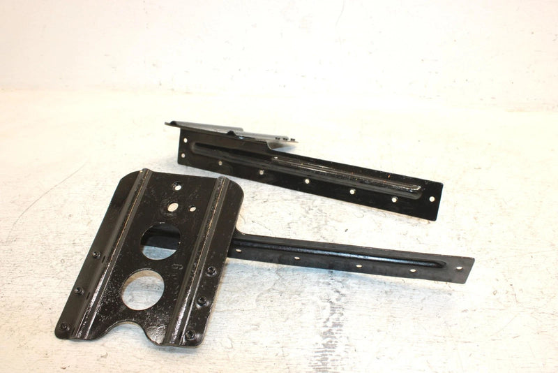 1998 Ski-doo Mach 1 700 Oem Rear Skid Mount Set 518318923 518318924 SS3