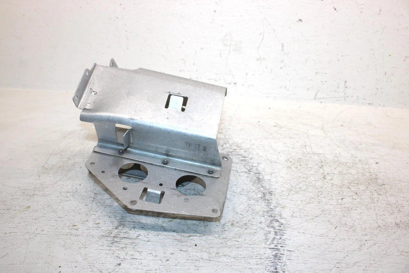 1997 Yamaha Vmax Sx 700 Triple Oem Right Footwell 8CR-21970-08-00 SY10