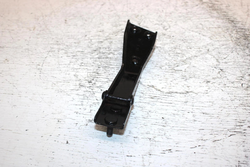 1997 Yamaha Venture Tr Oem Right Hood Hinge 88T-7714A-00-00 SY15