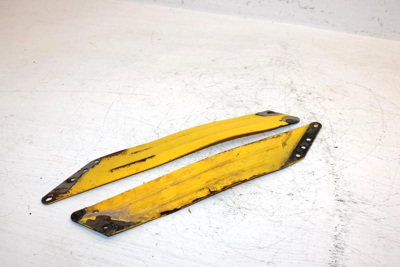 1998 Ski-doo Mxz 670 Oem Belly Pan Support Set 518316772 518316773 SS17