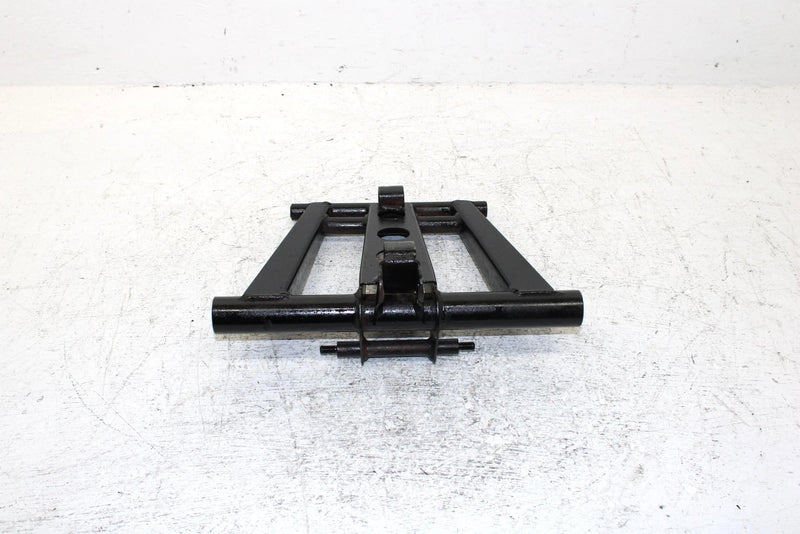 1996 Yamaha Vmax 600 Oem Rear Torque Arm 8AV-47332-01-00 SY29