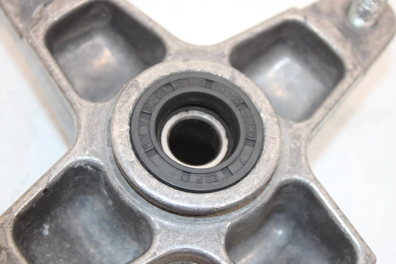 05 Polaris Phoenix 200 Oem Front Wheel Hub 0452273 AP35