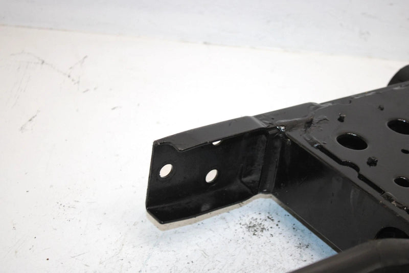 2001 Polaris Magnum 325 Oem Swingarm 1541577 AP98