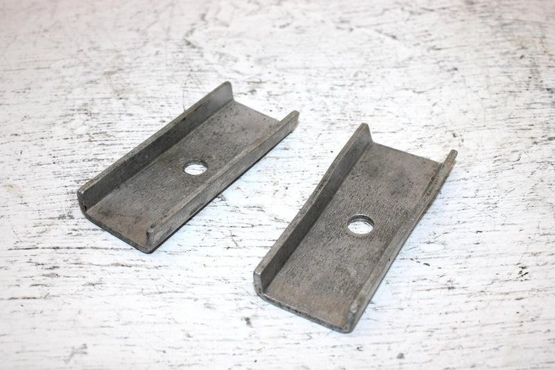 1999 Polaris 500 Xc Oem Ski Retainer Rubber Pair 5243127 5243824 SP28