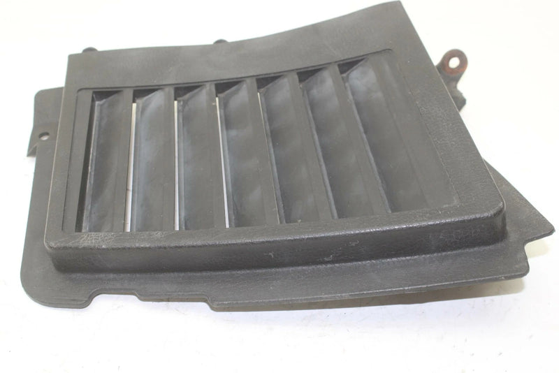 87 Yamaha Exciter EX570L OEM Left Louver 8X9-77131-00-00 SY51