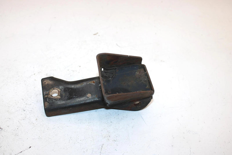 05 Polaris Trail Rmk Oem Left Shock Tower Bracket 1821107-067 SP191