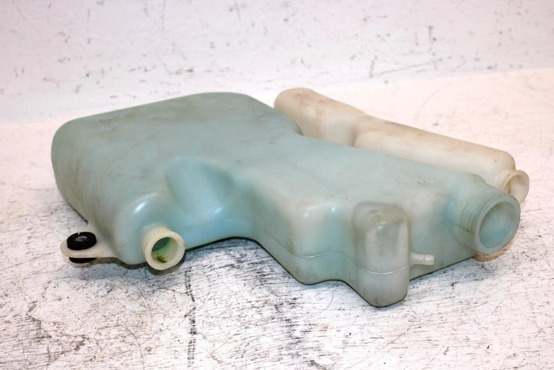 1997 Yamaha Vmax Sx 700 Triple Oem Oil Tank 8CR-21751-00-00 SY10