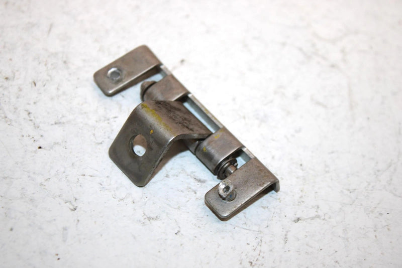 1990 Kawasaki 650 Ts Oem Storage Box Hinge 11046-3849 JK10