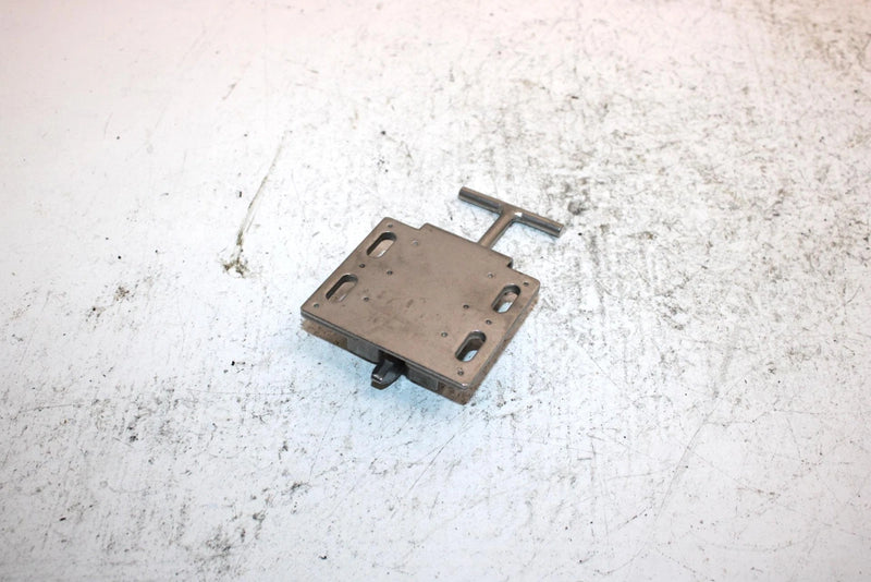 1992 Yamaha Waverunner Oem Seat Latch Lever EU0-63850-00-00 JY10