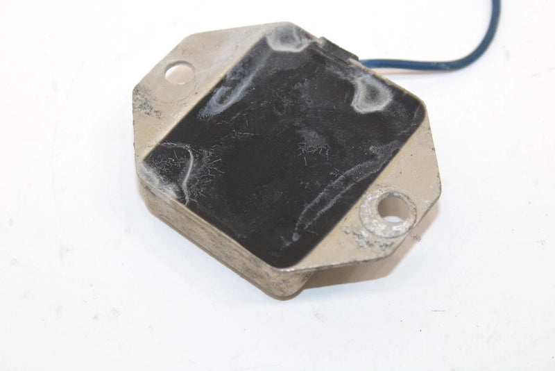 1985 Yamaha Enticer 340 Oem Voltage Regulator 7XE-81910-00-00 Q2931