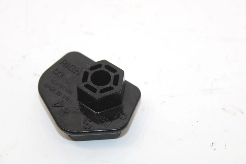 2017 Ski-doo Grand Touring 900 Oem Right Spring Cam 503191566 SS65